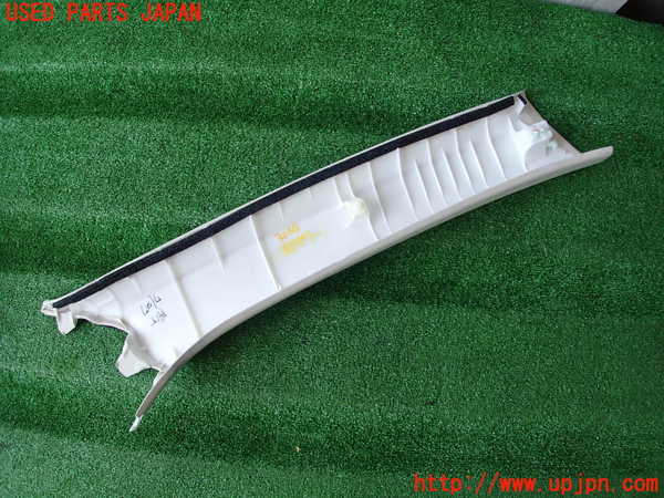 2UPJ-9230687660]レクサス・IS300(ASE30)左フロントピラートリム 中古_2