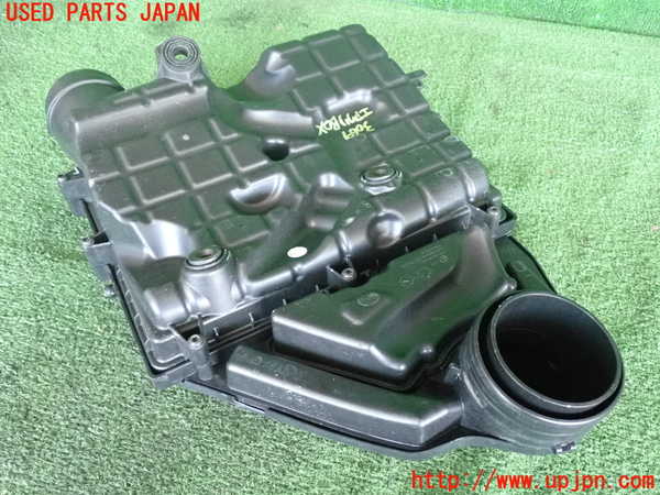 2UPJ-9230692560]VW ポロ(AWDKL)エアクリーナーボックス 中古_2
