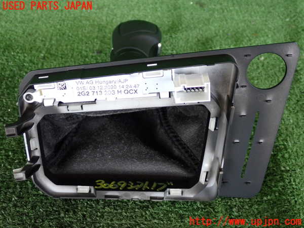 2UPJ-9230697570]VW ポロ(AWDKL)シフトノブ 中古_4