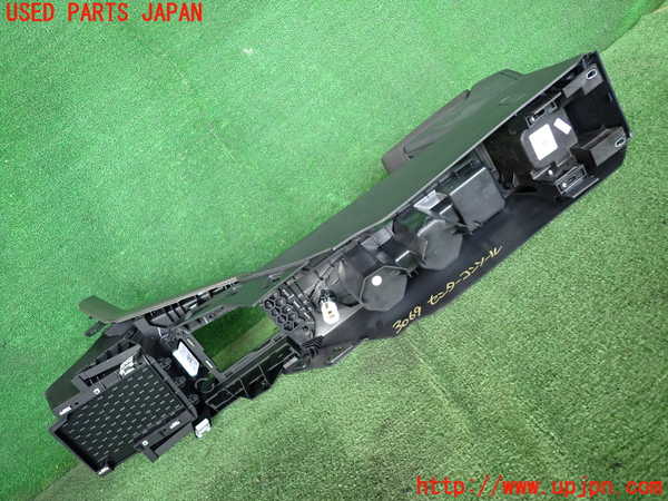 2UPJ-9230697540]VW ポロ(AWDKL)センターコンソール 中古_5