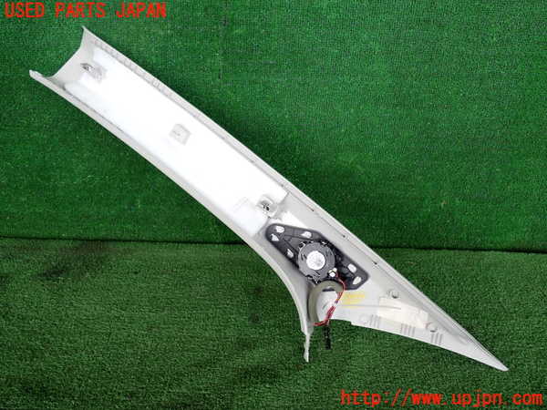 2UPJ-9230697655]VW ポロ(AWDKL)右フロントピラートリム 中古_2
