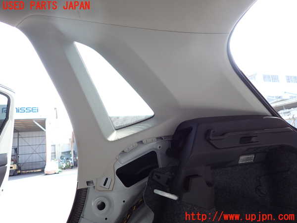 2UPJ-9230697675]VW ポロ(AWDKL)右リアピラートリム 中古_2