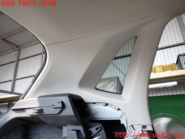 2UPJ-9230697680]VW ポロ(AWDKL)左リアピラートリム 中古_2