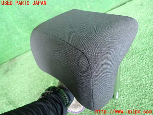 2UPJ-9230697150]VW ポロ(AWDKL)右2列目ヘッドレスト 中古_2