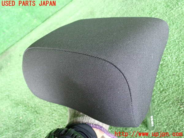 2UPJ-9230697130]VW ポロ(AWDKL)真中2列目ヘッドレスト 中古_2