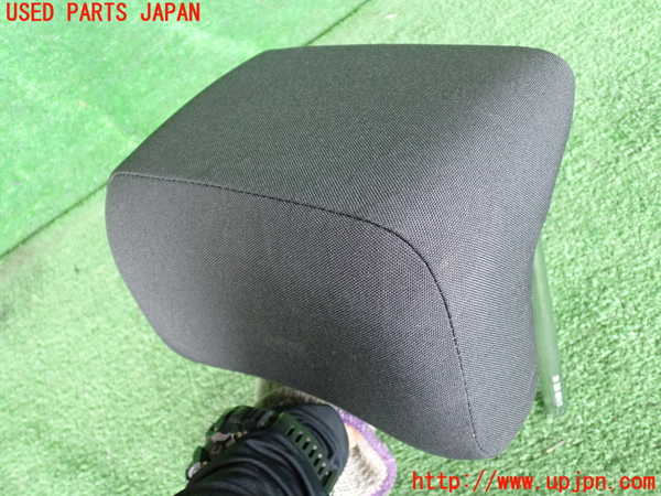 2UPJ-9230697180]VW ポロ(AWDKL)左2列目ヘッドレスト 中古_2
