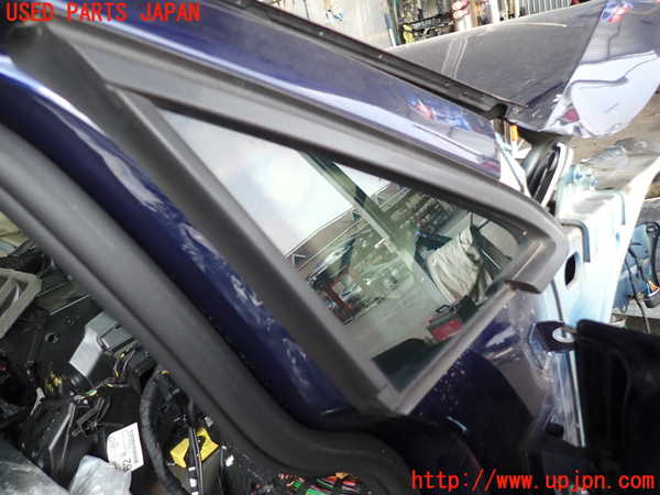 2UPJ-9230701200]VW ゴルフ(AUCJZ)右フロント三角窓ガラス (43R-001565) 中古_2
