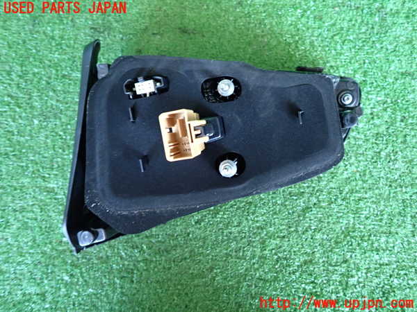 2UPJ-9230701552]VW ゴルフ(AUCJZ)左リアフィニッシャー 中古_3