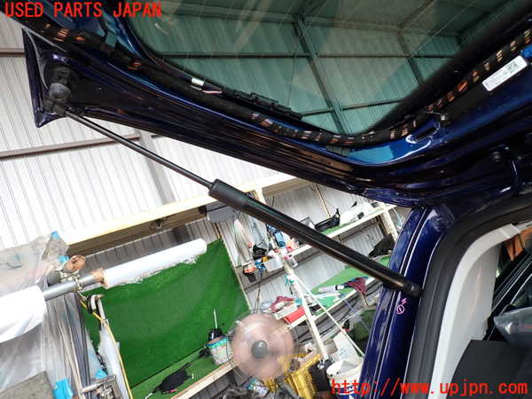 2UPJ-9230701584]VW ゴルフ(AUCJZ)リアゲートダンパー 中古_2