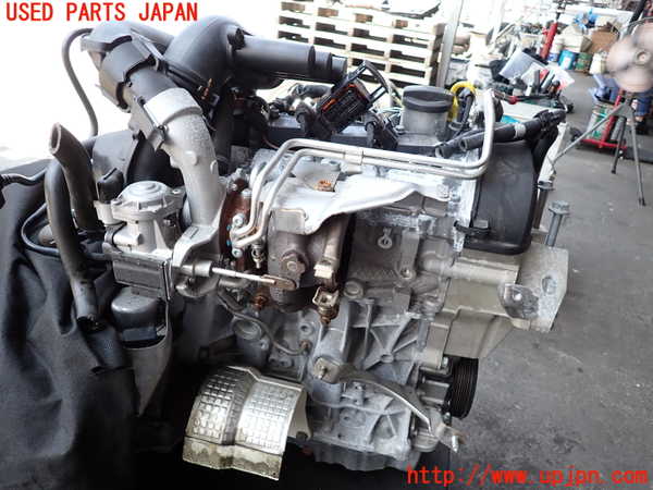 2UPJ-9230702010]VW ゴルフ(AUCJZ)エンジン CJZA 中古_3