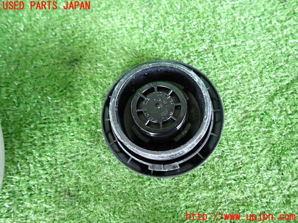 2UPJ-9230702410]VW ゴルフ(AUCJZ)ラジエータータンク 中古_4