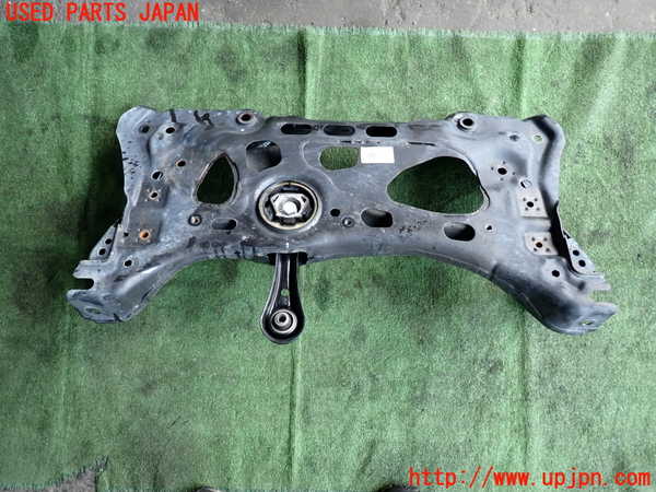 2UPJ-9230705285]VW ゴルフ(AUCJZ)フロントメンバー 中古_4