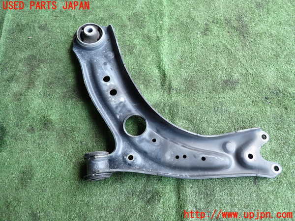2UPJ-9230705176]VW ゴルフ(AUCJZ)右フロントロアアーム1 中古_2