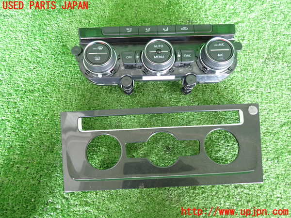 2UPJ-9230706066]VW ゴルフ(AUCJZ)エアコンスイッチ1 中古_2