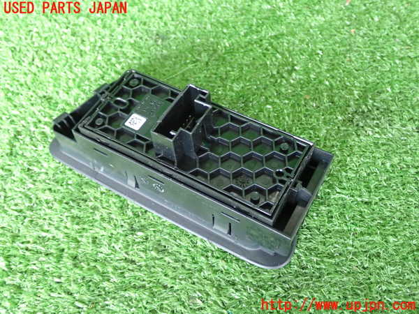 2UPJ-9230706240]VW ゴルフ(AUCJZ)右前パワーウィンドウスイッチ 中古_2