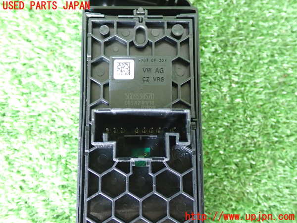 2UPJ-9230706240]VW ゴルフ(AUCJZ)右前パワーウィンドウスイッチ 中古_3