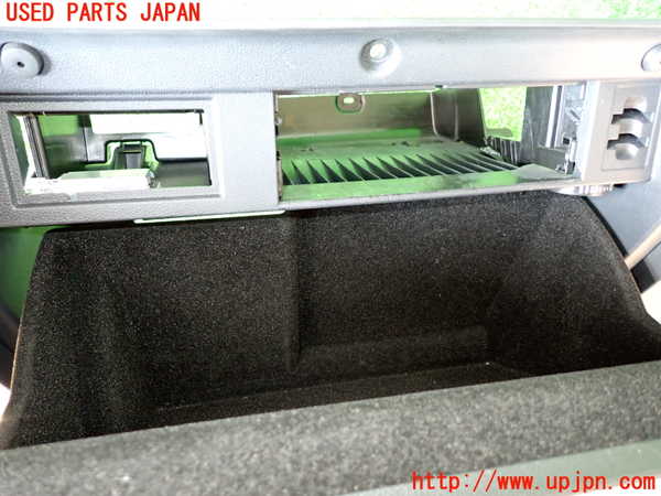 2UPJ-9230707516]VW ゴルフ(AUCJZ)グローブボックス1 中古_5