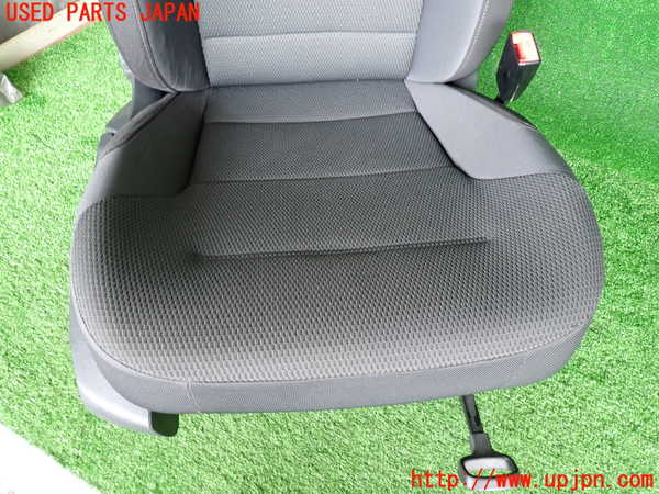 2UPJ-9230707035]VW ゴルフ(AUCJZ)運転席シート 中古_2