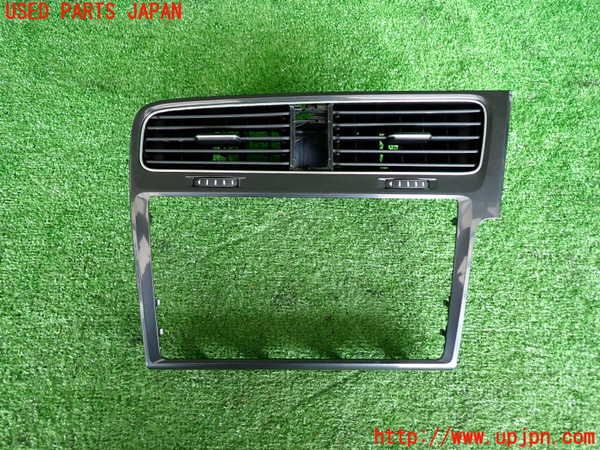 2UPJ-9230707528]VW ゴルフ(AUCJZ)エアコン吹き出し口3 (真中) 中古_1