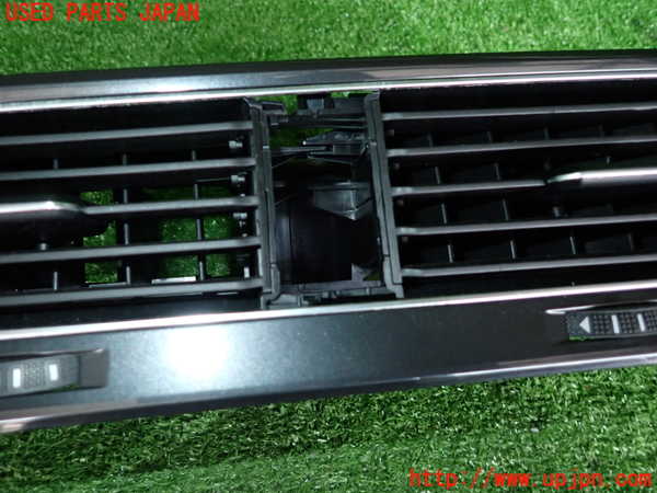 2UPJ-9230707528]VW ゴルフ(AUCJZ)エアコン吹き出し口3 (真中) 中古_2