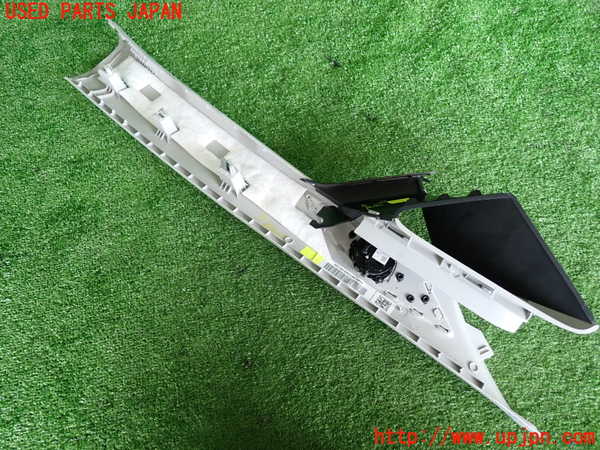 2UPJ-9230707660]VW ゴルフ(AUCJZ)左フロントピラートリム 中古_5