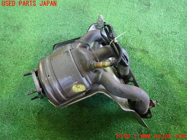 2UPJ-9230712041]アルファロメオ・147 GTA(937AXL)エキマニ1 触媒 マニバーター 中古_2