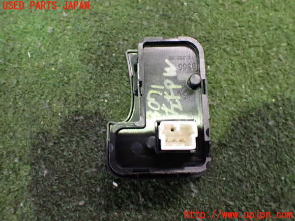2UPJ-9230716245]アルファロメオ・147 GTA(937AXL)左パワーウィンドウスイッチ 中古_2