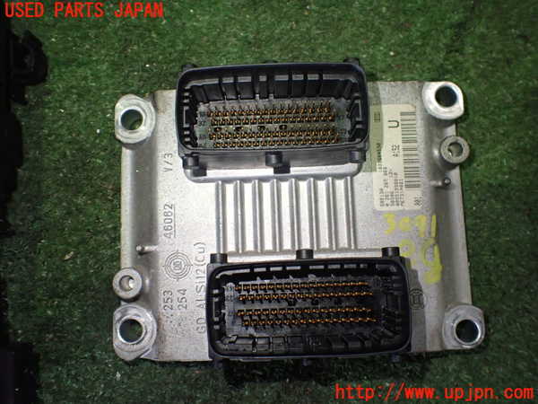 2UPJ-9230716110]アルファロメオ・147 GTA(937AXL)エンジンコンピューター 中古_2