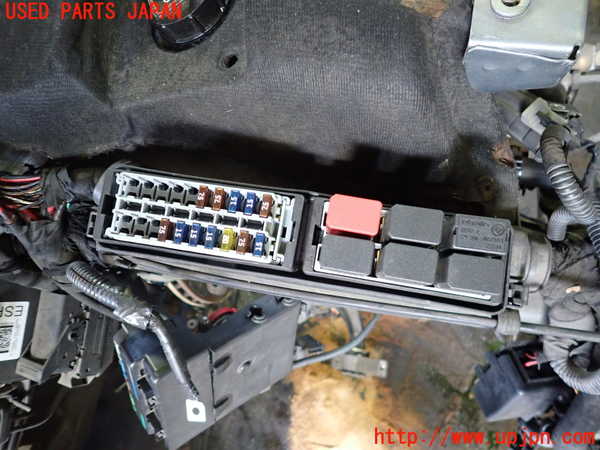 2UPJ-9230716741]アルファロメオ・147 GTA(937AXL)ヒューズボックス1 中古_3