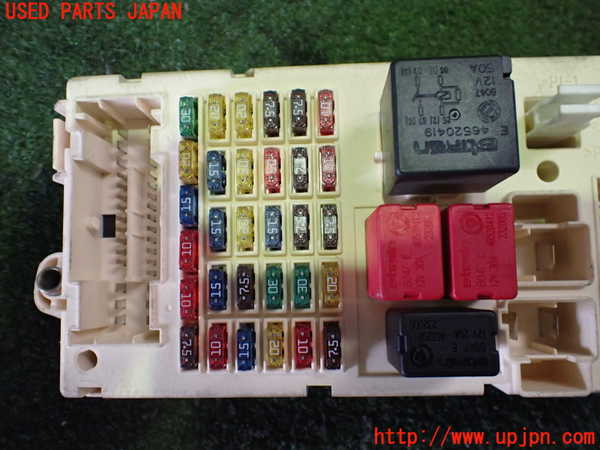 2UPJ-9230716742]アルファロメオ・147 GTA(937AXL)ヒューズボックス2 中古_4