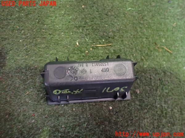 2UPJ-9230717821]アルファロメオ・147 GTA(937AXL)灰皿1 中古_2