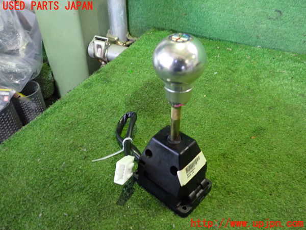 2UPJ-9230717555]アルファロメオ・147 GTA(937AXL)ATシフトレバー 中古_2