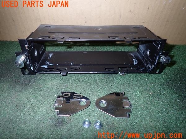 3UPJ=9230720604]BMW 135i(UC35 E82)前期 社外 ナビ取付キット オーディオ ブラケット・パネル ラジオアンテナ変換ケーブル 中古_3