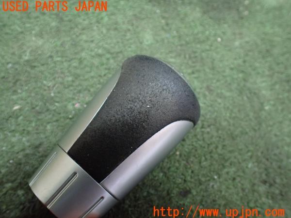 3UPJ=9230720614]BMW 135i(UC35 E82)前期 BMW Performance シフトノブ 6MT 中古_5