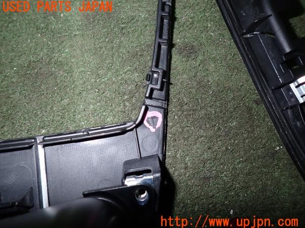 3UPJ=9230720645]BMW 135i(UC35 E82)前期 純正 木目調パネル ウッド インテリアトリム 中古_5