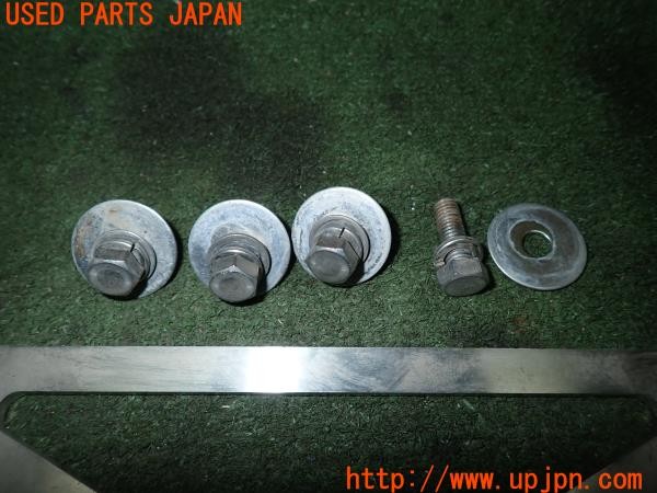 3UPJ=9230720700]BMW 135i(UC35 E82)前期 cpm ロアーレインフォースメント フロア補強バー 中古_3