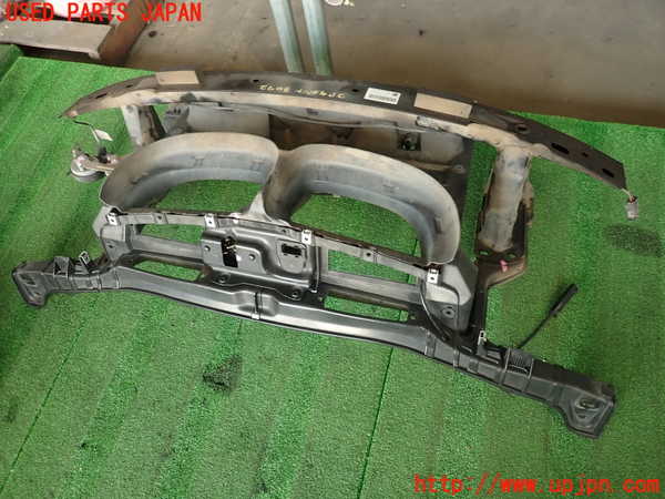 2UPJ-9230721041]BMW 135i クーペ(UC35)コアサポート 中古 (E82)_4