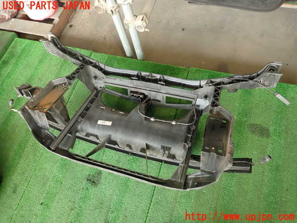 2UPJ-9230721041]BMW 135i クーペ(UC35)コアサポート 中古 (E82)_5