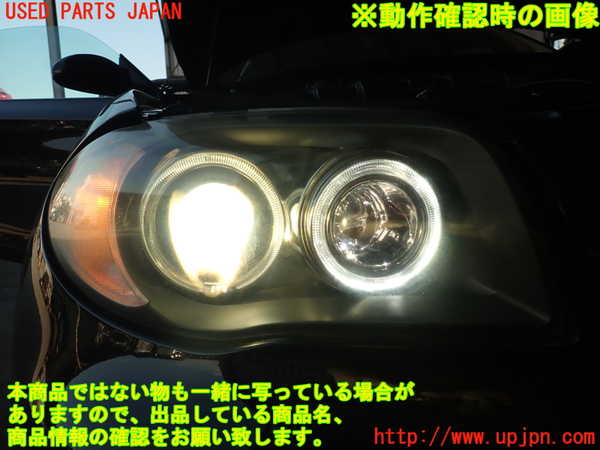 2UPJ-9230721130]BMW 135i クーペ(UC35)右ヘッドライト HID 中古 (E82)_5