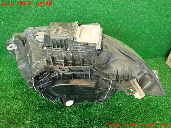 2UPJ-9230721132]BMW 135i クーペ(UC35)左ヘッドライト HID 中古 (E82)_4