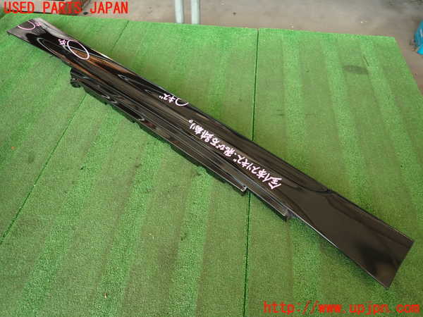 2UPJ-9230721392]BMW 135i クーペ(UC35)左サイドステップ 中古 (E82)_4