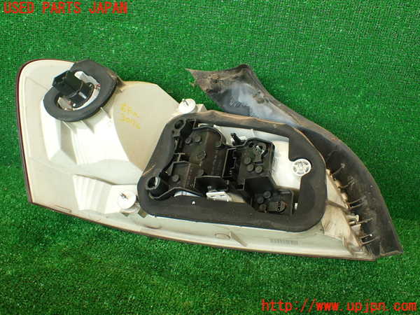 2UPJ-9230721530]BMW 135i クーペ(UC35)右テールランプ 中古 (E82)_4
