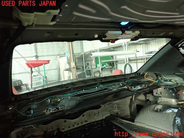 2UPJ-9230721560]BMW 135i クーペ(UC35)リアガラス (43R-000137) 中古 (E82)_3