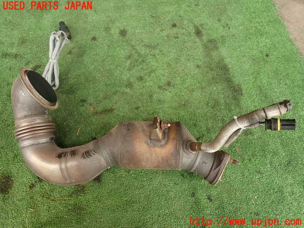 2UPJ-9230722662]BMW 135i クーペ(UC35)触媒2 中古 (E82)_2