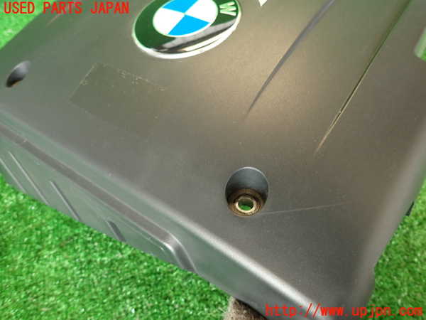 2UPJ-9230722160]BMW 135i クーペ(UC35)エンジンアッパーカバー 中古 (E82)_2