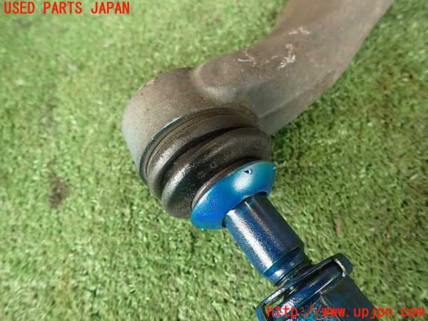 2UPJ-9230725315]BMW 135i クーペ(UC35)右フロントテンションロッド 中古 (E82)_2