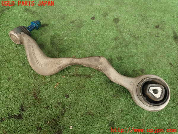 2UPJ-9230725315]BMW 135i クーペ(UC35)右フロントテンションロッド 中古 (E82)_3