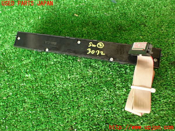 2UPJ-9230726307]BMW 135i クーペ(UC35)スイッチ2 (シート) 中古 (E82)_3
