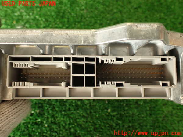2UPJ-9230726145]BMW 135i クーペ(UC35)エアバッグコンピューター 中古 (E82)_3