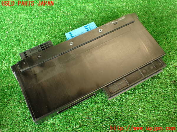 2UPJ-9230726147]BMW 135i クーペ(UC35)コンピューター2 中古 (E82)_2